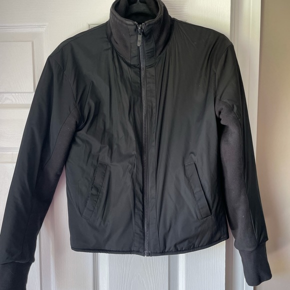 Lululemon bomber - Picture 1 of 8